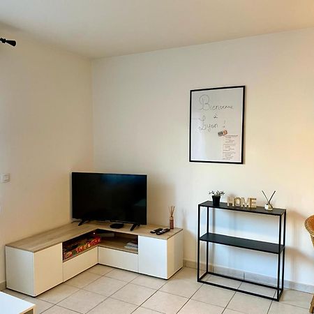 Appartement Residence Quartier Vilette Paul Bert Box Garage Lyon Exterior photo
